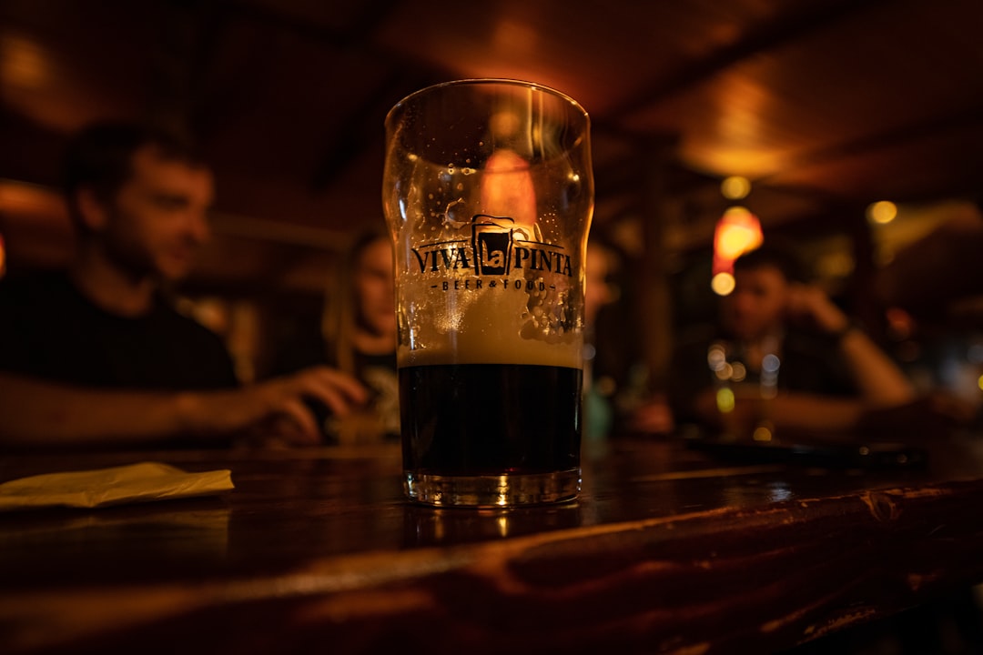 Stouts and Porters: A Complete Guide to Dark Ales, Styles, and Pairings